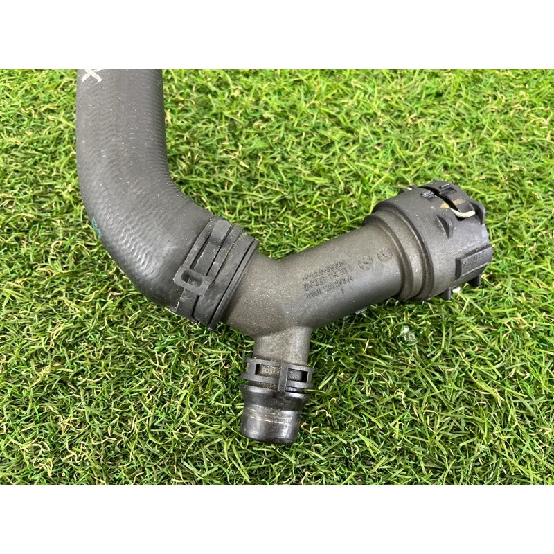 Патрубок (система охлаждения) AUDI A4 B9 2017 2.0 DBPA 8W0122101B