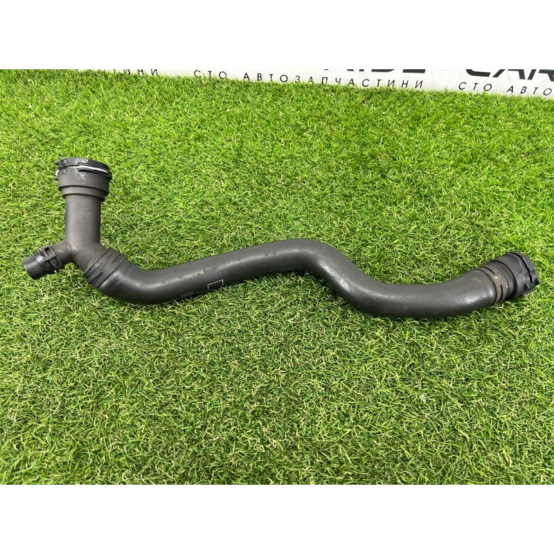 Патрубок (система охлаждения) AUDI A4 B9 2017 2.0 DBPA 8W0122101B