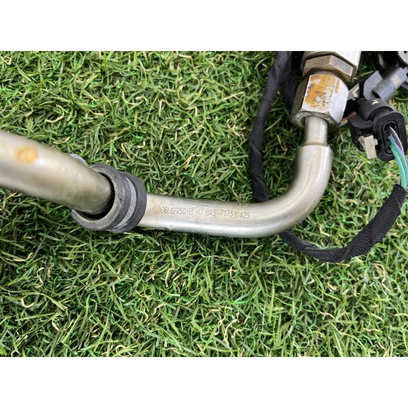 Топливная рампа (топливная система) AUDI A4 B9 2017 2.0 DBPA 06G906036