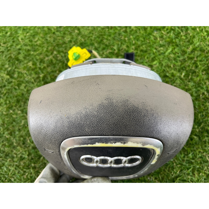 Airbag руля (airbag/безопасность) AUDI A4 B8 2012 2.0 CAEB 8K0880201AG1GK