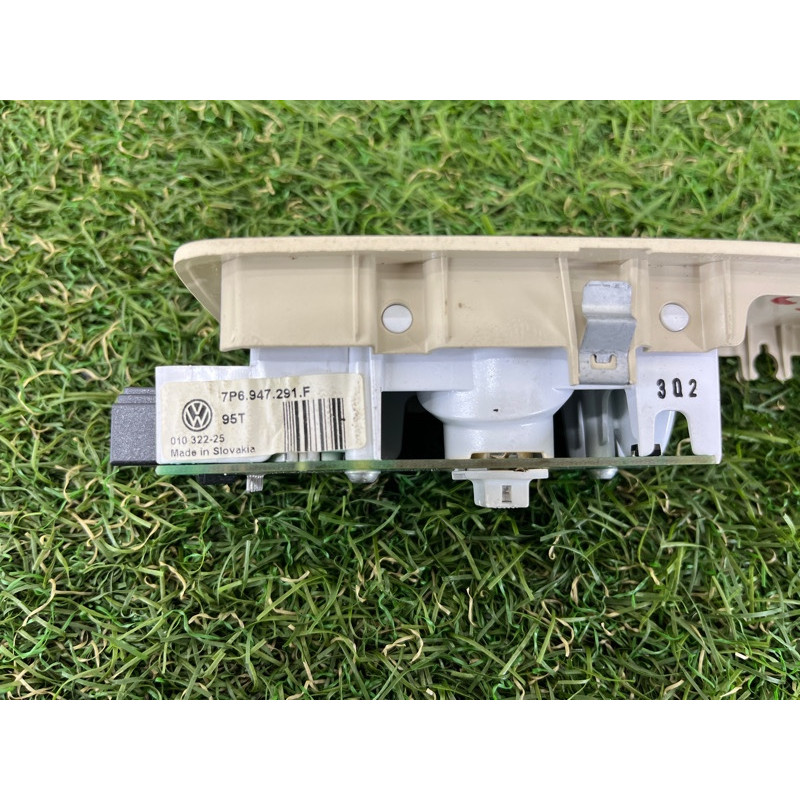 Плафон салона (салон) Volkswagen Touareg NF 2012 3.6 CGRA 7P6947291F95T