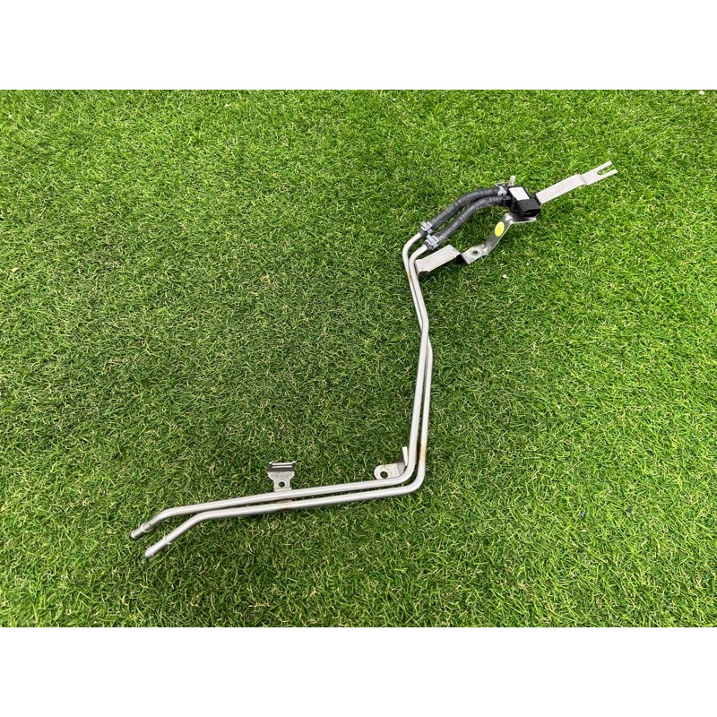 Трубка с датчиком перепада давления выхлопных газов (выпускная система) Volkswagen Touareg NF 2011 3.0 TDI 7P6131552E