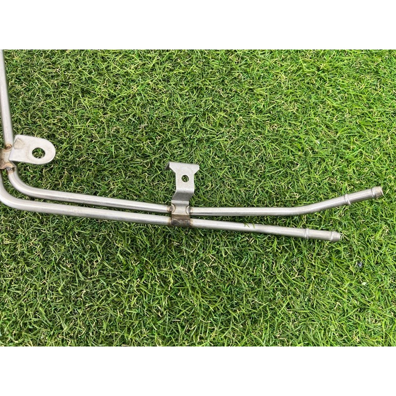 Трубка с датчиком перепада давления выхлопных газов (выпускная система) Volkswagen Touareg NF 2011 3.0 TDI 7P6131552E