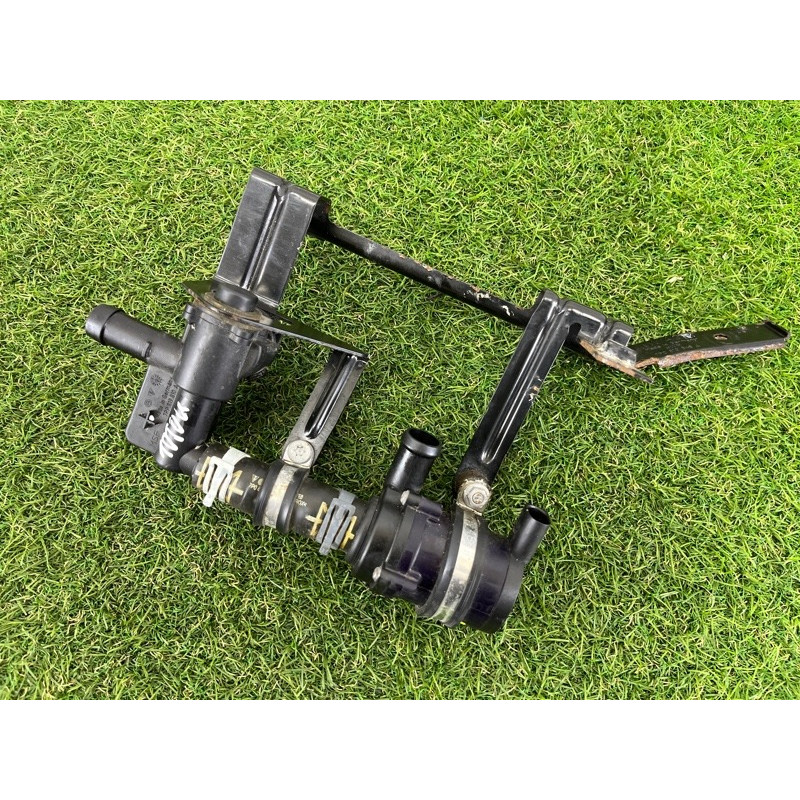 Помпа электрическая (электрика) Volkswagen Touareg NF 2011 3.0 TDI 7L0965561L