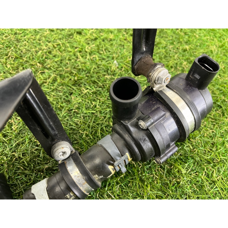 Помпа электрическая (электрика) Volkswagen Touareg NF 2011 3.0 TDI 7L0965561L