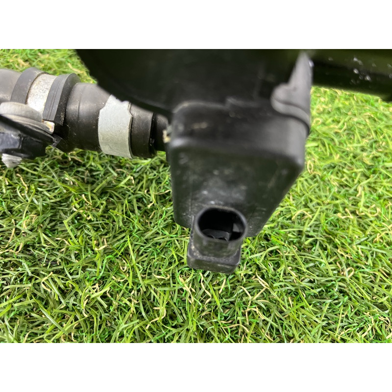 Помпа электрическая (электрика) Volkswagen Touareg NF 2011 3.0 TDI 7L0965561L