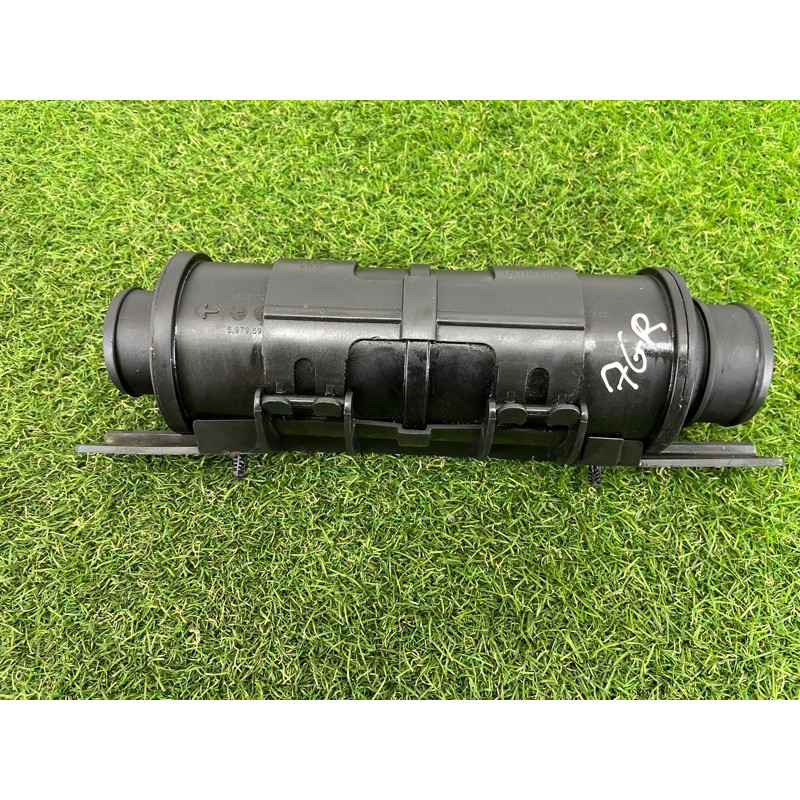 Резонатор воздушный (впускная система) Jeep Grand Cherokee WK2 2014 3.0 Diesel EXF 52014497AB