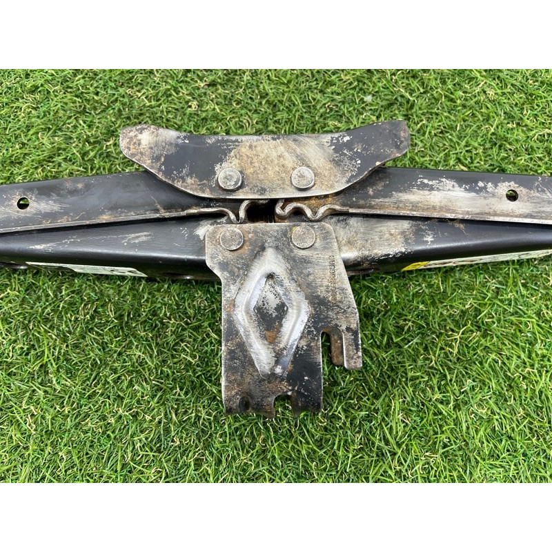 Домкрат (аксессуары) Jeep Grand Cherokee WK2 2017 3.6 68332817AA