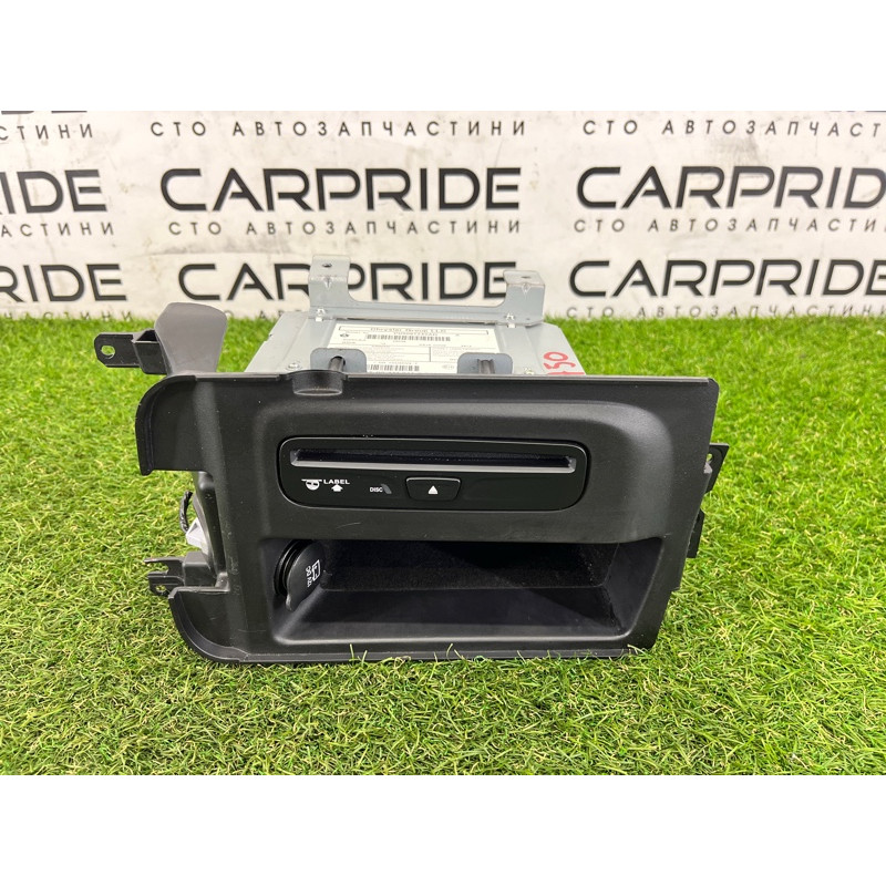 CD-changer (электрика) Jeep Grand Cherokee WK2 2014 3.0 Diesel EXF 05091245AD