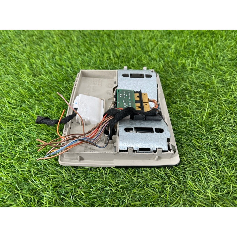 Плафон салона (салон) AUDI A6 C5 2001 2.5 AKE 4B0947105B