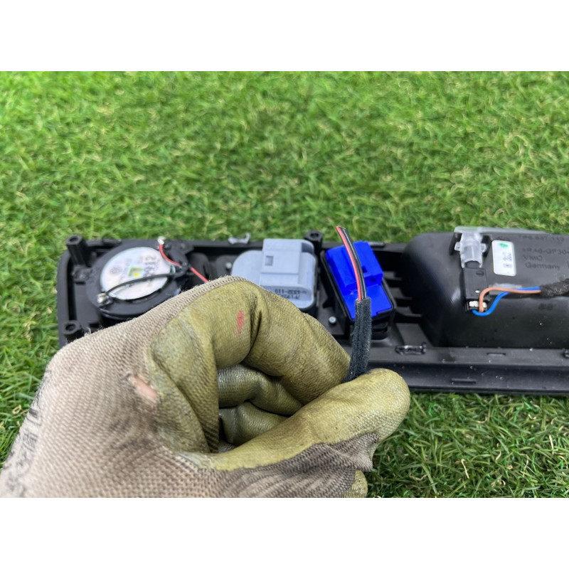 Ручка двери внутренняя (салон) Volkswagen Touareg NF 2012 3.6 CGRA 7P6867101SOUM