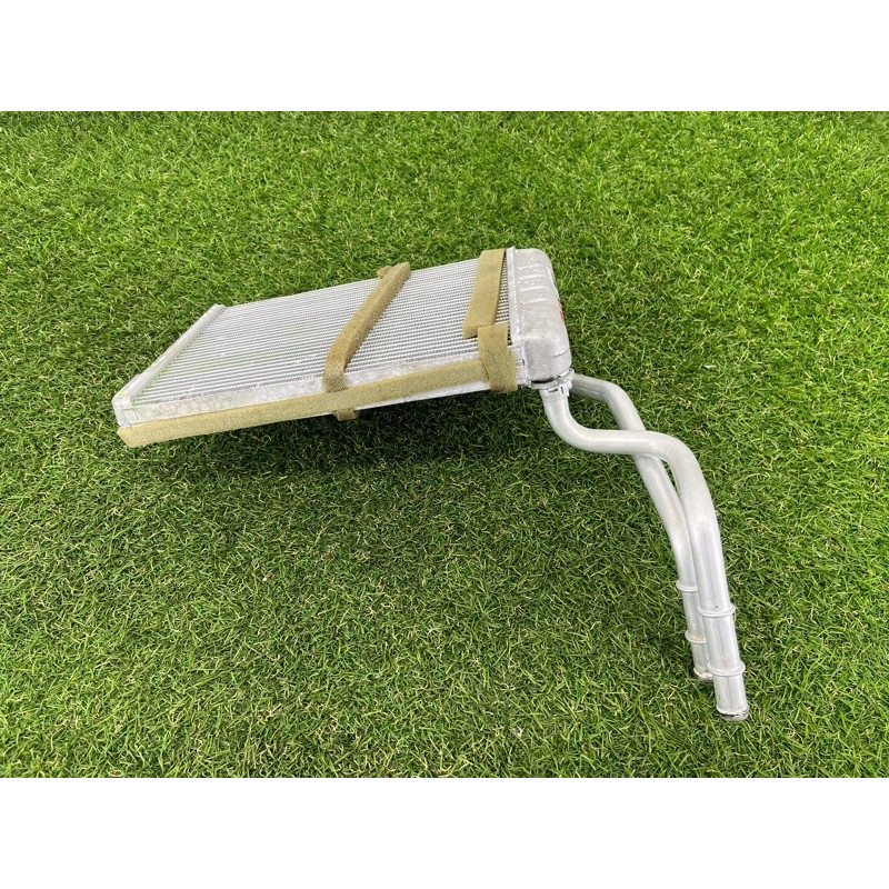 Радиатор печки (отопление и кондиционирование) Jeep Grand Cherokee WK2 2017 68079484AA