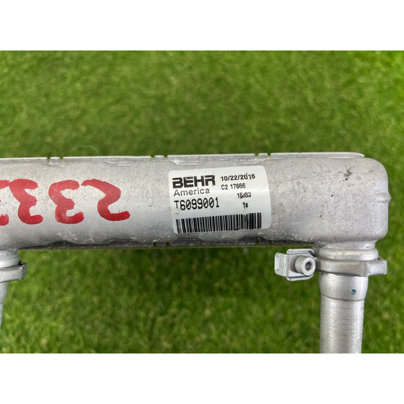 Радиатор печки (отопление и кондиционирование) Jeep Grand Cherokee WK2 2017 68079484AA