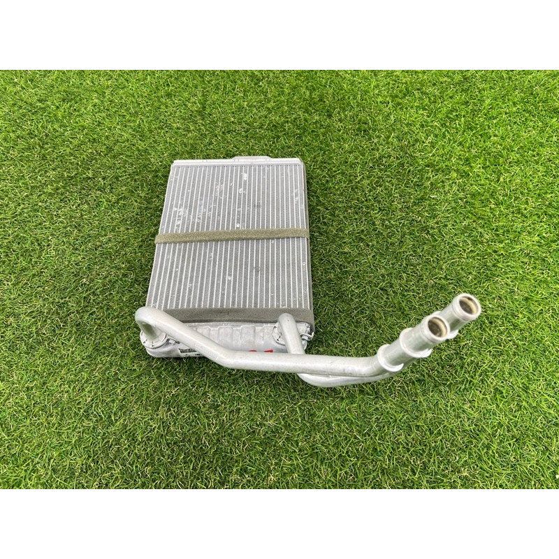 Радиатор печки (отопление и кондиционирование) Jeep Grand Cherokee WK2 2020 3.6 68079484AA