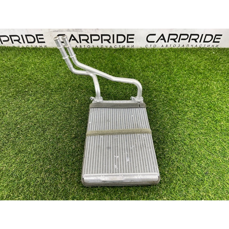 Радиатор печки (отопление и кондиционирование) Jeep Grand Cherokee WK2 2020 3.6 68079484AA