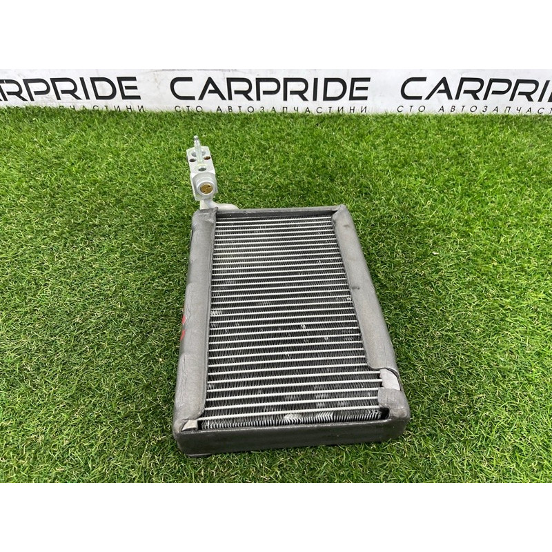 Испаритель кондиционера (отопление и кондиционирование) Jeep Grand Cherokee WK2 2017 68267079AA