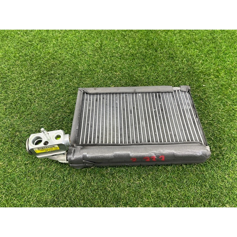 Испаритель кондиционера (отопление и кондиционирование) Jeep Grand Cherokee WK2 2017 68267079AA