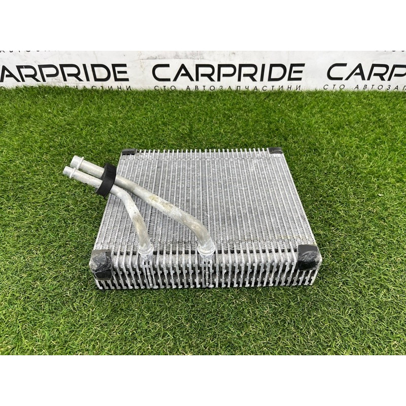 Испаритель кондиционера (отопление и кондиционирование) Volkswagen Touareg NF 2013 3.6 7P0820101B