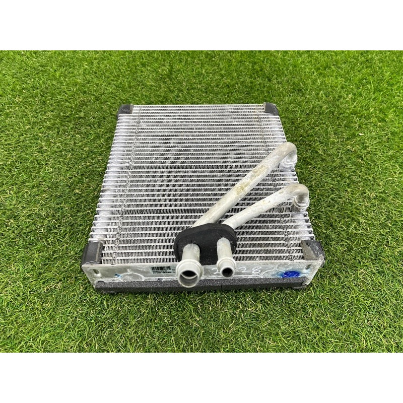 Испаритель кондиционера (отопление и кондиционирование) Volkswagen Touareg NF 2013 3.6 7P0820101B