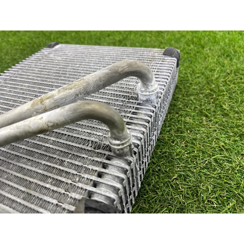 Испаритель кондиционера (отопление и кондиционирование) Volkswagen Touareg NF 2013 3.6 7P0820101B