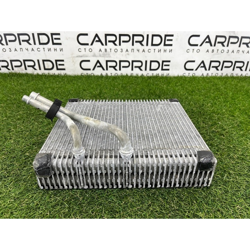 Испаритель кондиционера (отопление и кондиционирование) Volkswagen Touareg NF 2013 3.6 7P0820101B