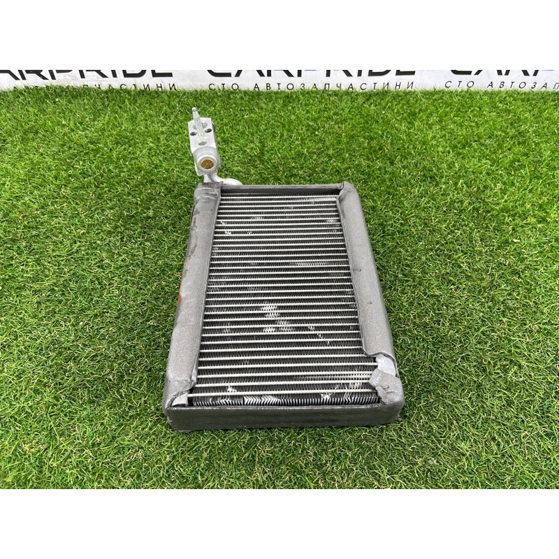 Испаритель кондиционера (отопление и кондиционирование) Jeep Grand Cherokee WK2 2014 3.0 Diesel EXF 68238602AA