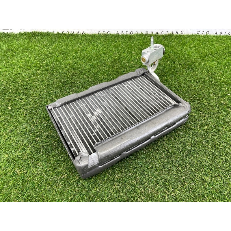 Испаритель кондиционера (отопление и кондиционирование) Jeep Grand Cherokee WK2 2014 3.0 Diesel EXF 68238602AA