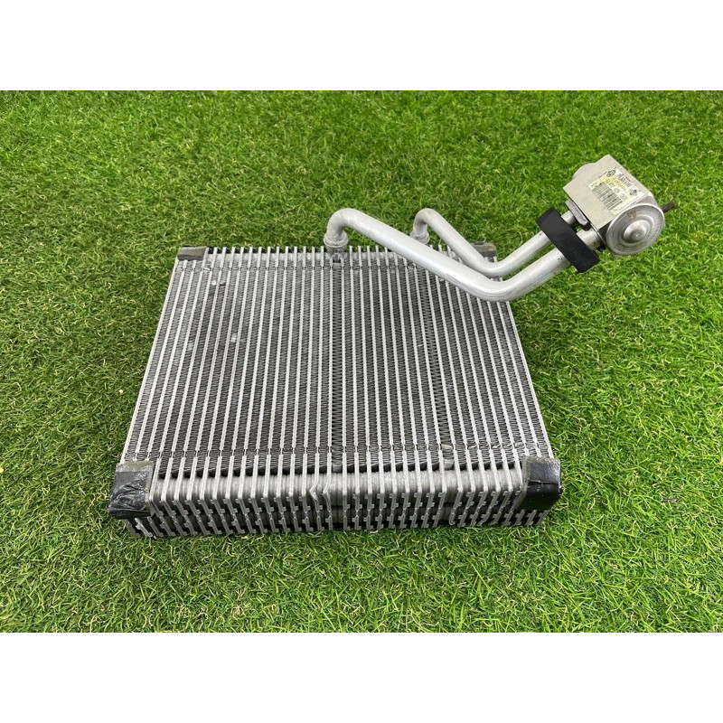 Испаритель кондиционера (отопление и кондиционирование) Volkswagen Touareg NF 2012 3.6 CGRA 7P0820101B