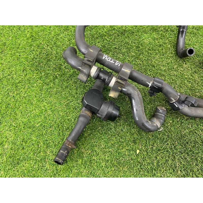 Трубка системы охлаждения (система охлаждения) Volkswagen Touareg NF 2012 3.6 CGRA 7P6121156E