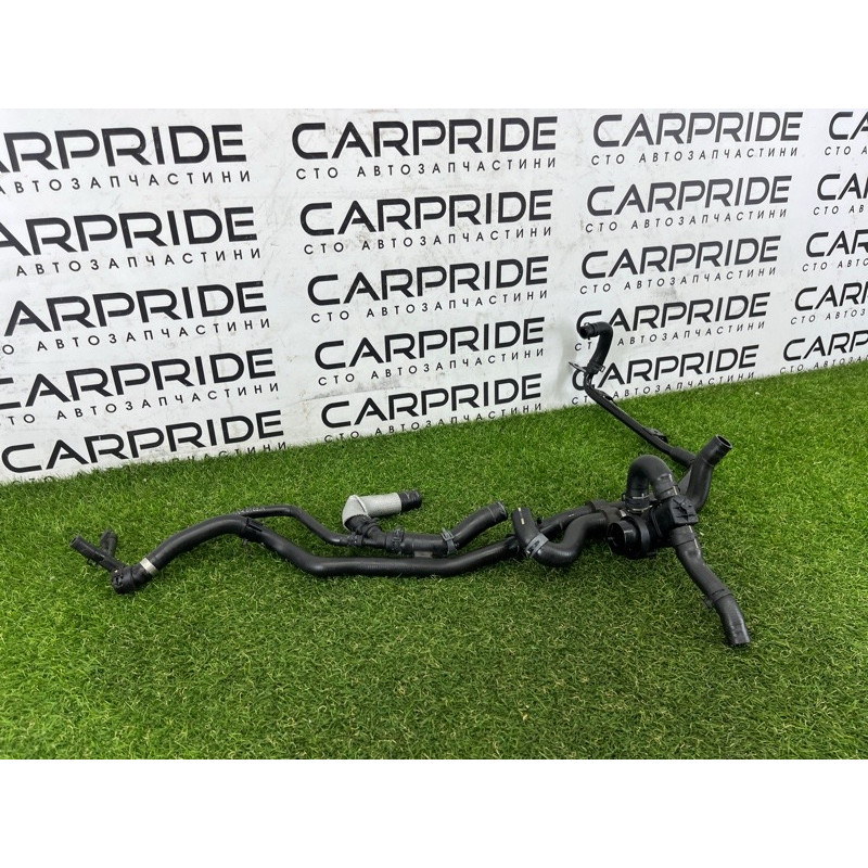 Трубка системы охлаждения (система охлаждения) Volkswagen Touareg NF 2013 3.6 7P6121156E