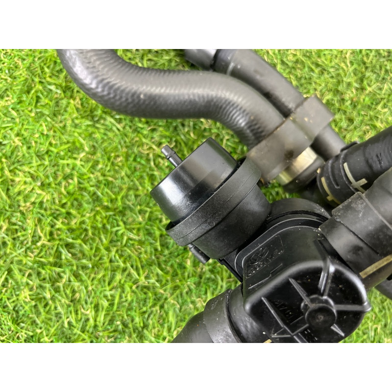 Трубка системы охлаждения (система охлаждения) Volkswagen Touareg NF 2013 3.6 7P6121156E