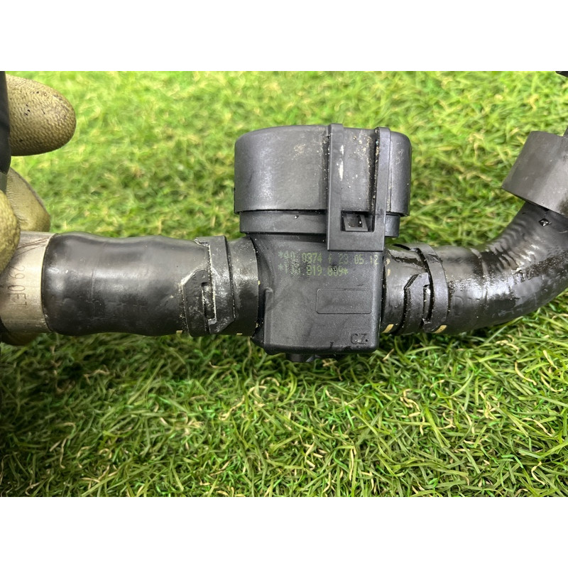 Клапан системи охолодження (електрика / кнопки) Volkswagen Touareg NF 2013 3.6 7P0122049H