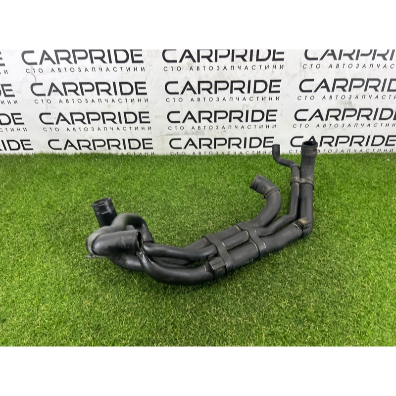 Патрубок (система охлаждения) Volkswagen Touareg NF 2012 3.6 CGRA 7P6122101M