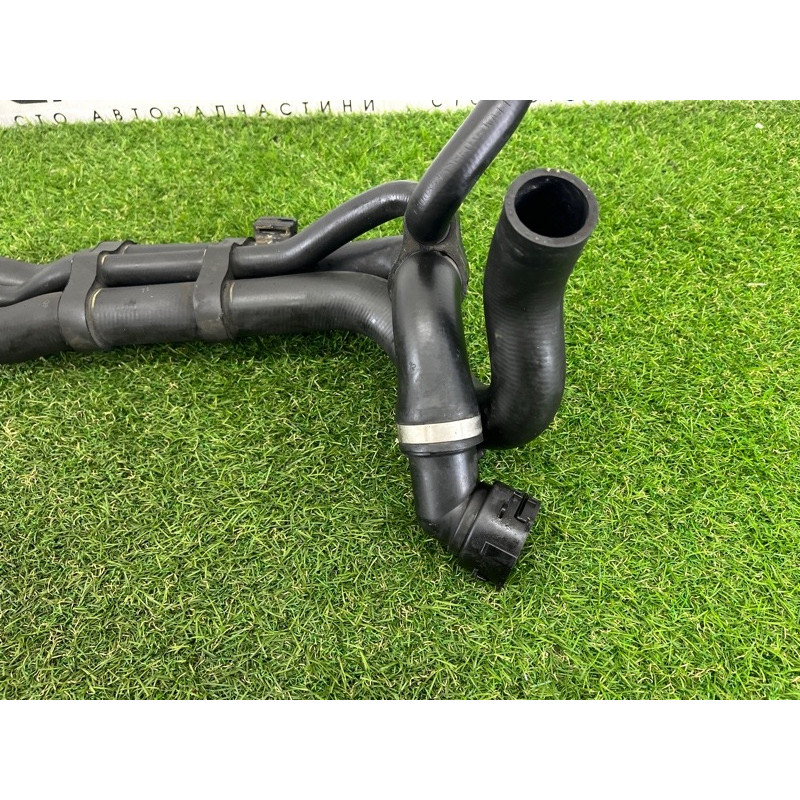 Патрубок (система охлаждения) Volkswagen Touareg NF 2012 3.6 CGRA 7P6122101M