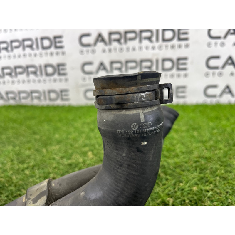 Патрубок (система охлаждения) Volkswagen Touareg NF 2012 3.6 CGRA 7P6122101M