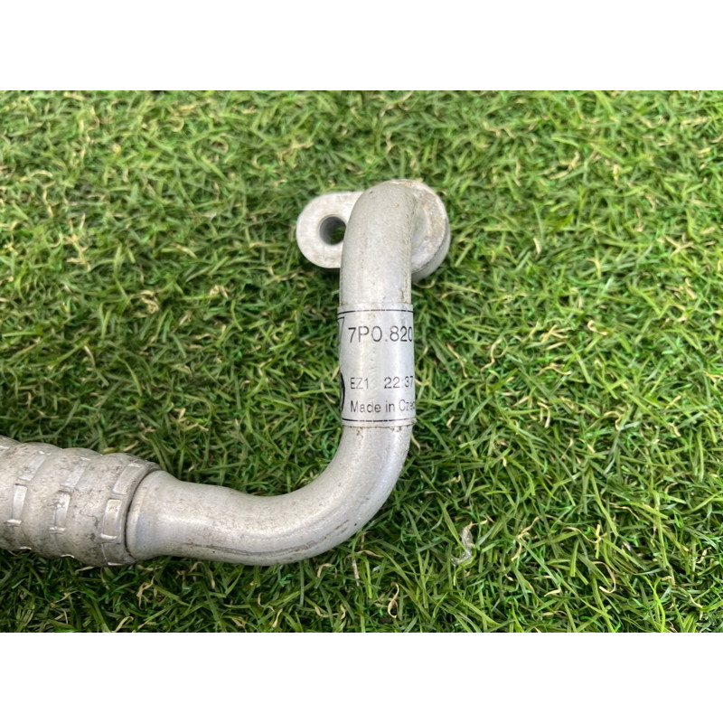 Трубка кондиционера (отопление и кондиционирование) Volkswagen Touareg NF 2013 3.6 7P0820721H