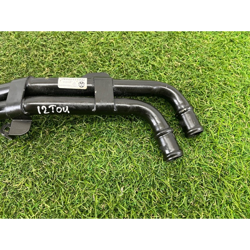 Трубка системы охлаждения (система охлаждения) Volkswagen Touareg NF 2012 3.6 CGRA 7P0121065L