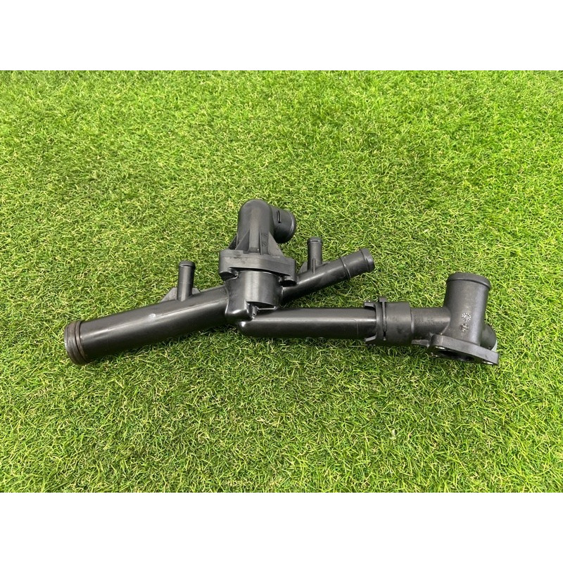 Трубка системы охлаждения (система охлаждения) Volkswagen Touareg NF 2013 3.6 03H121117B