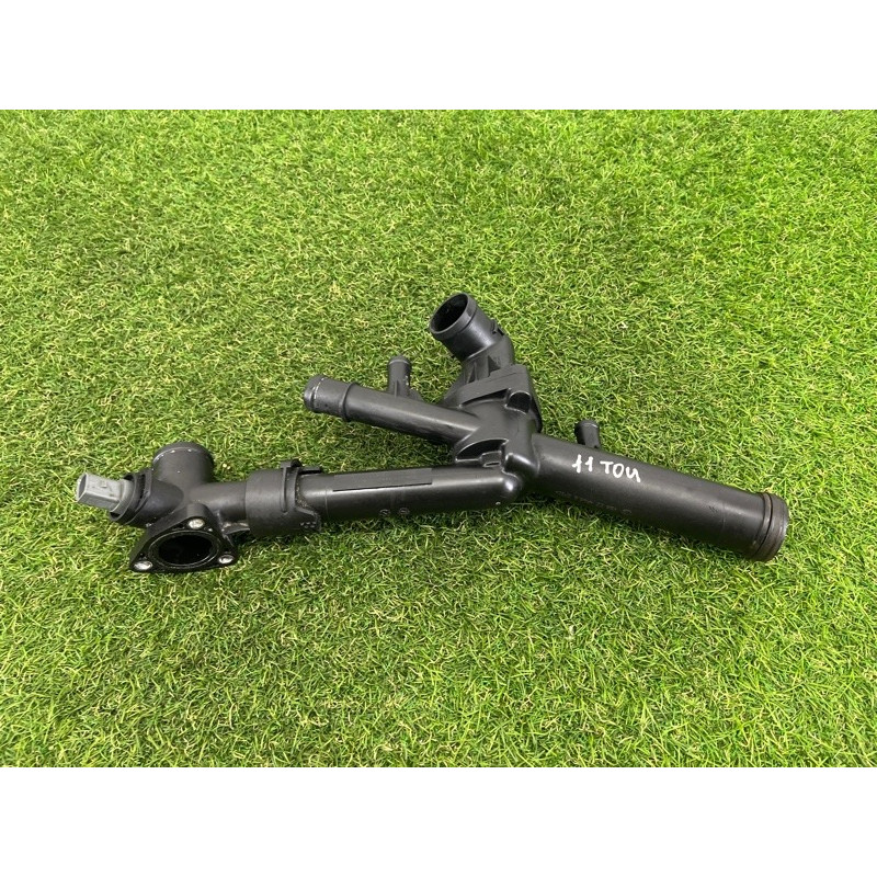 Трубка системы охлаждения (система охлаждения) Volkswagen Touareg NF 2013 3.6 03H121117B