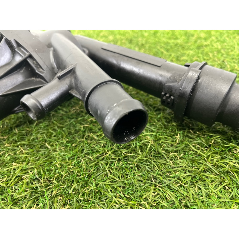 Трубка системы охлаждения (система охлаждения) Volkswagen Touareg NF 2013 3.6 03H121117B