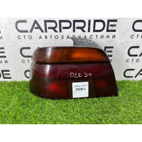 Задний фонарь