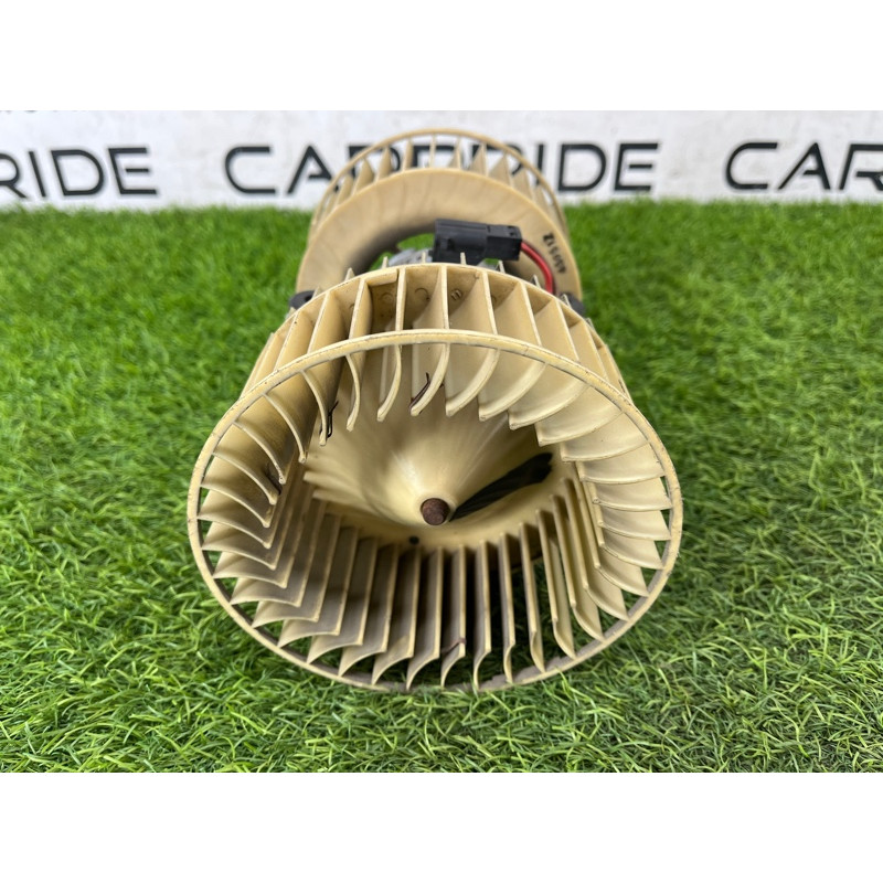 Мотор печки (отопление и кондиционирование) BMW 5-series E39 67328372111