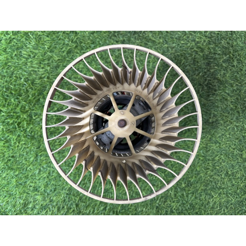 Мотор печки (отопление и кондиционирование) BMW 5-series E39 67328372111