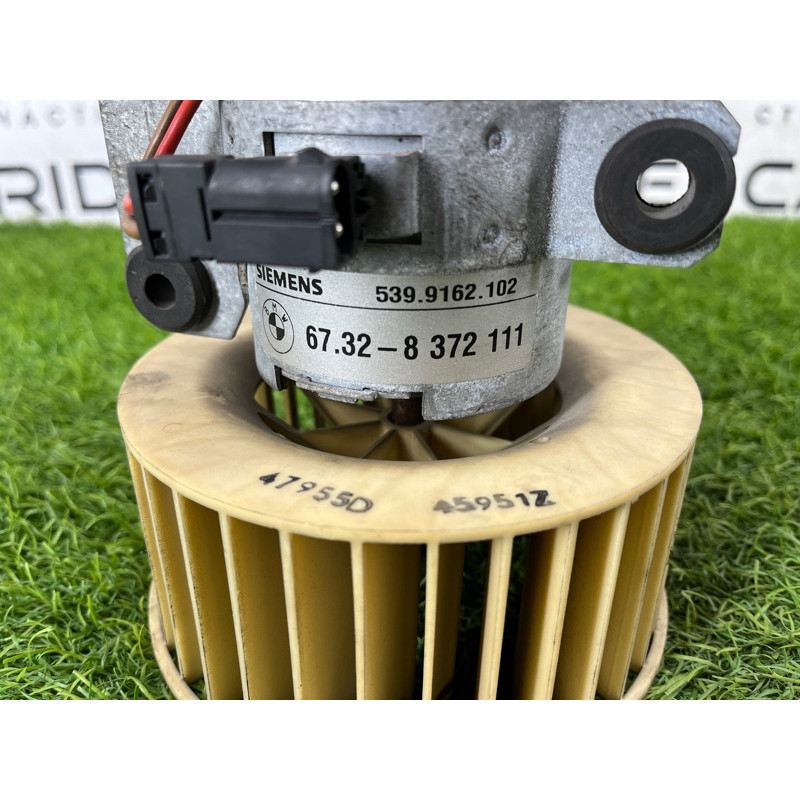 Мотор печки (отопление и кондиционирование) BMW 5-series E39 67328372111