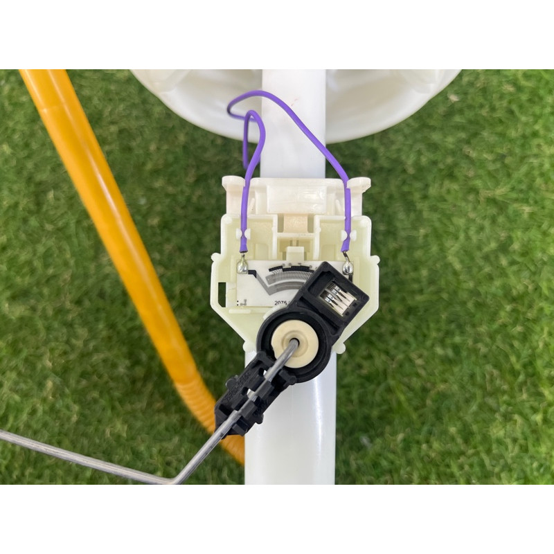 Датчик уровня топлива (электрика / датчики) Jeep Grand Cherokee WK2 2017 5145586AC