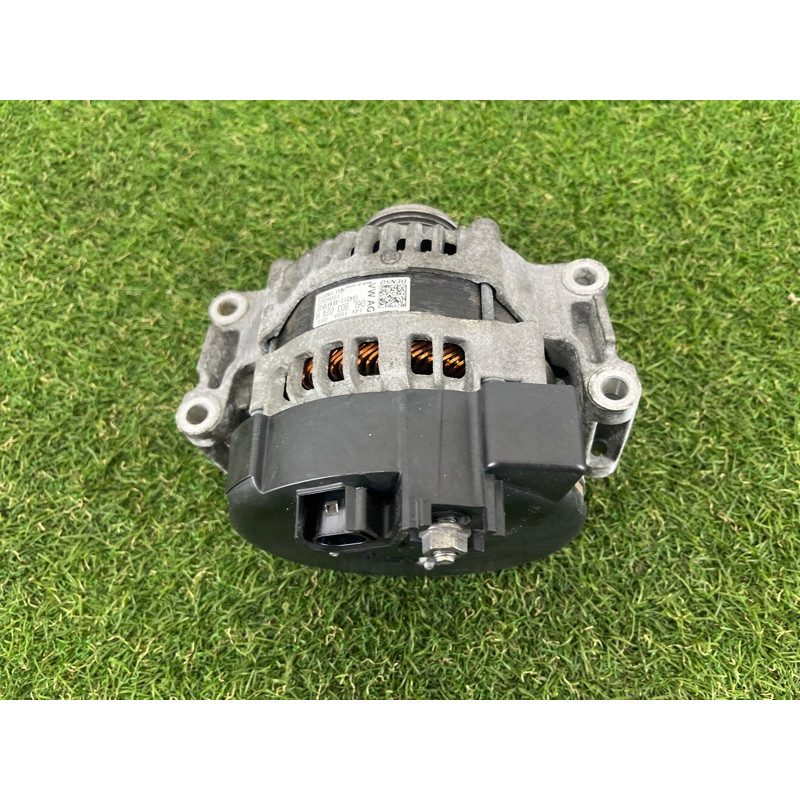 Генератор (электрика) AUDI A4 B9 2017 2.0 DBPA 06L903024J