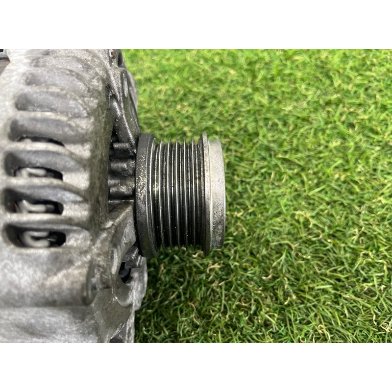 Генератор (электрика) AUDI A4 B9 2017 2.0 DBPA 06L903024J