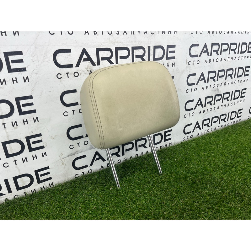 Подголовник (салон) Volkswagen Touareg NF 2012 3.6 CGRA 7P6881903KOFG