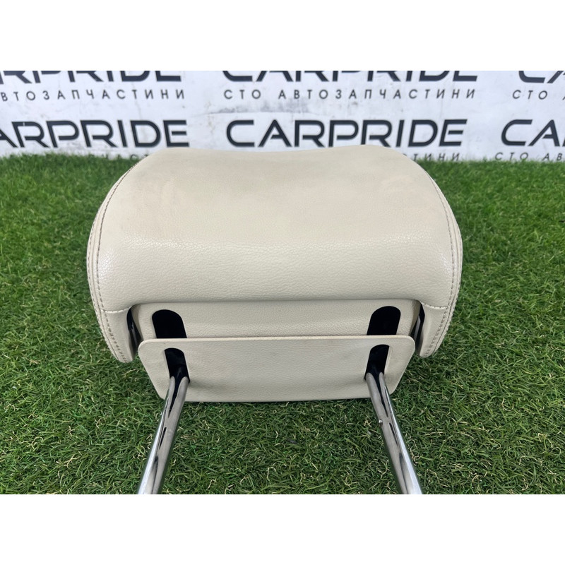 Подголовник (салон) Volkswagen Touareg NF 2012 3.6 CGRA 7P6881903KOFG