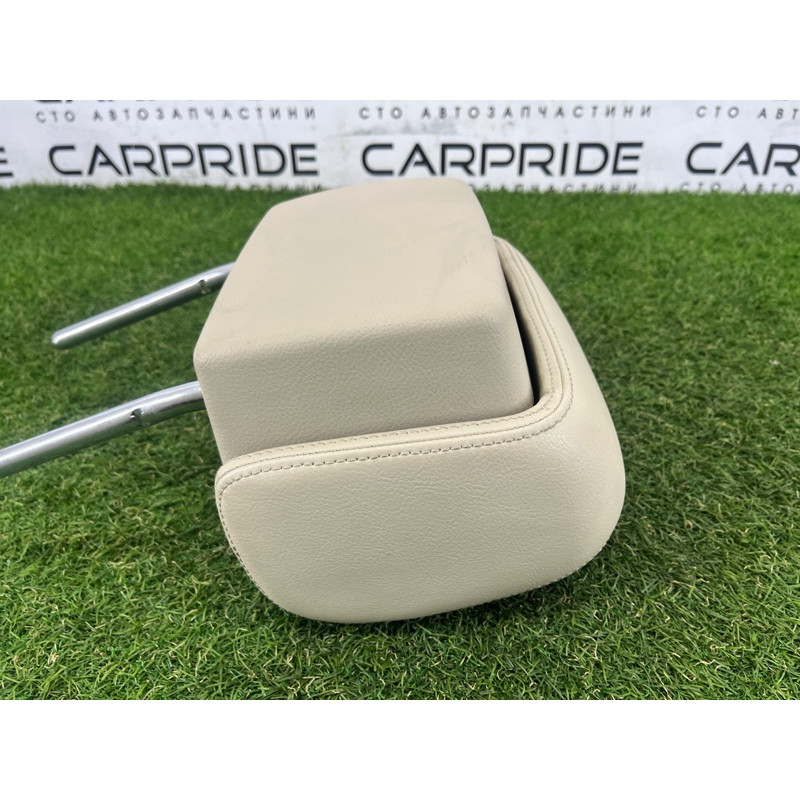 Подголовник (салон) Volkswagen Touareg NF 2012 3.6 CGRA 7P6881903KOFG